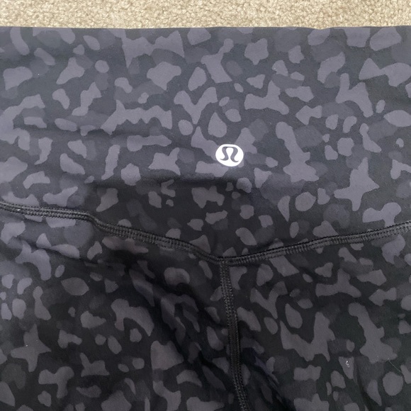 Lululemon leopard print - Picture 3 of 3